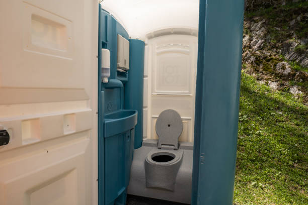 Best Portable toilet rental cost  in La Cygne, KS